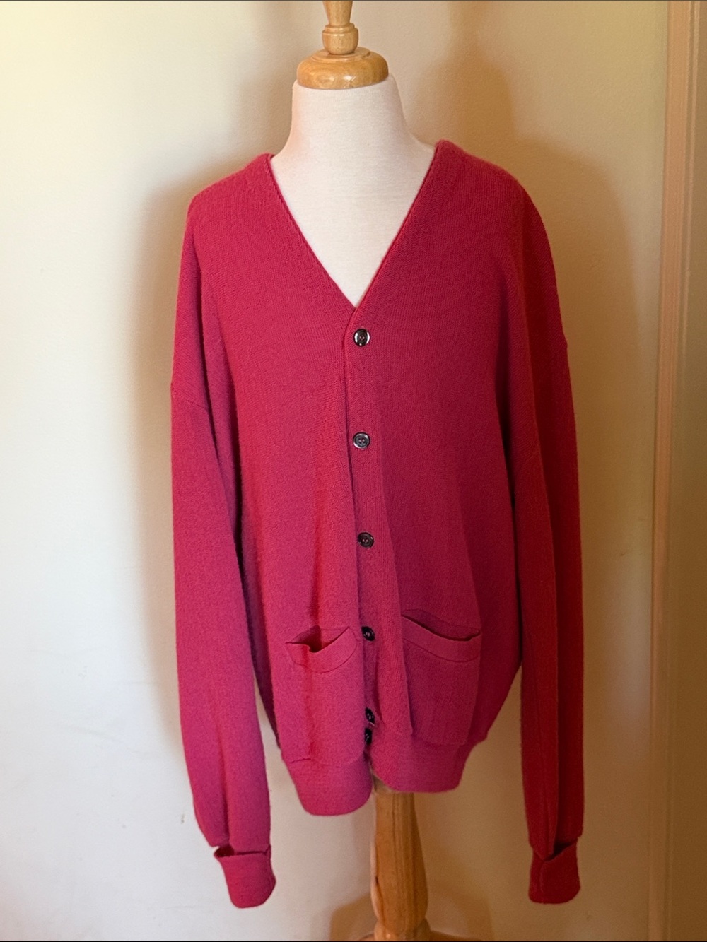 EUC Vintage The Fox Collection Size L Reg Maroon V-Neck Button Cardigan Sweater